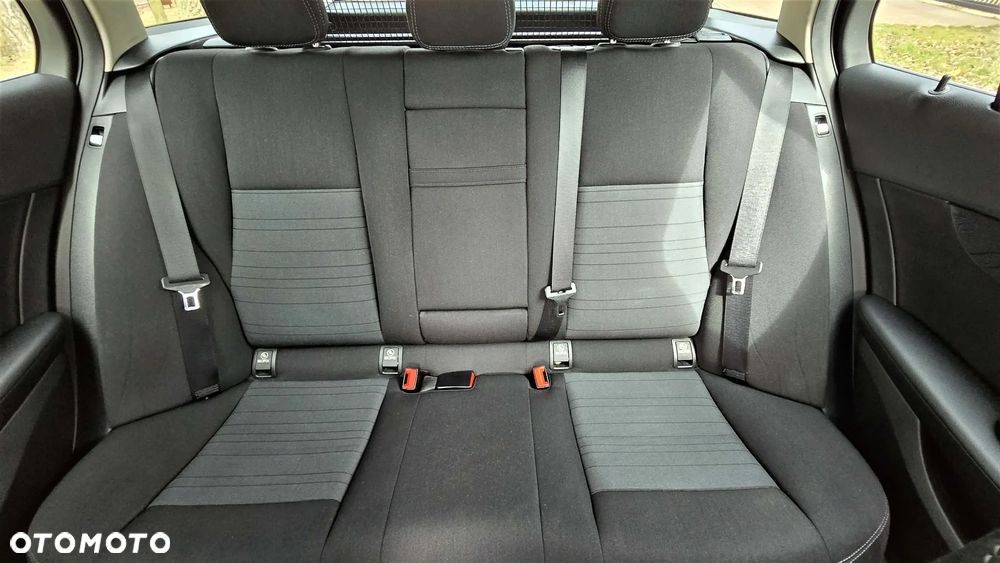 Mercedes-Benz Klasa C 180 (BlueTEC) d AMG Line - 21