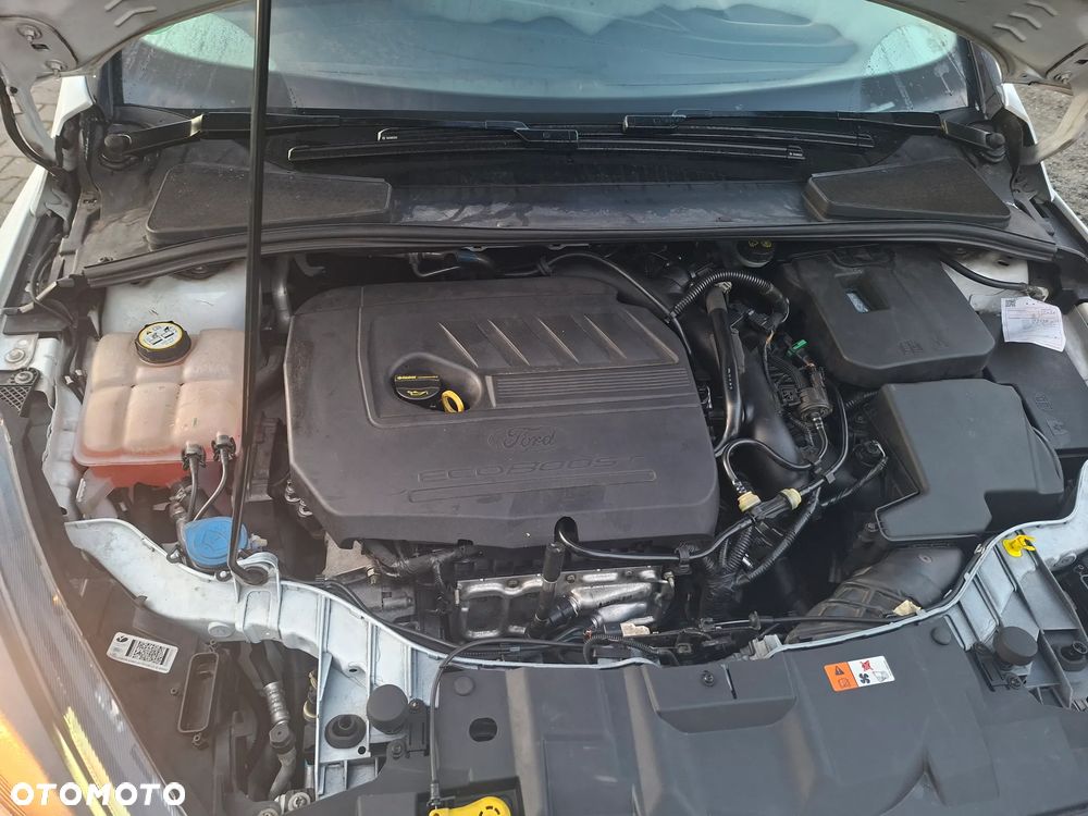 Ford Focus - 12
