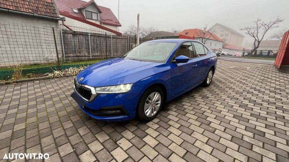 Skoda Octavia 2.0 TDI DSG Ambition - 8