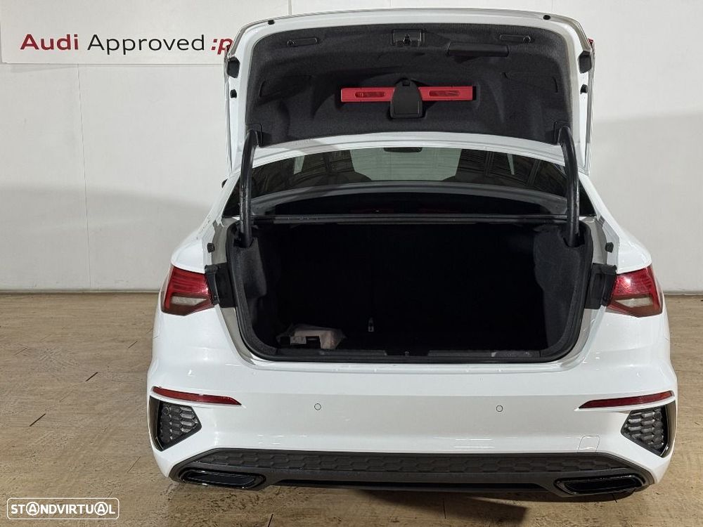 Audi A3 Limousine 30 TFSI S line S tronic - 5