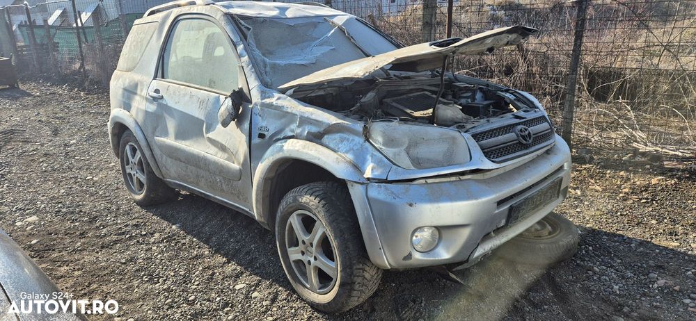 Piese Toyota Rav4 motor 2.0 benzina 4×4 - 5