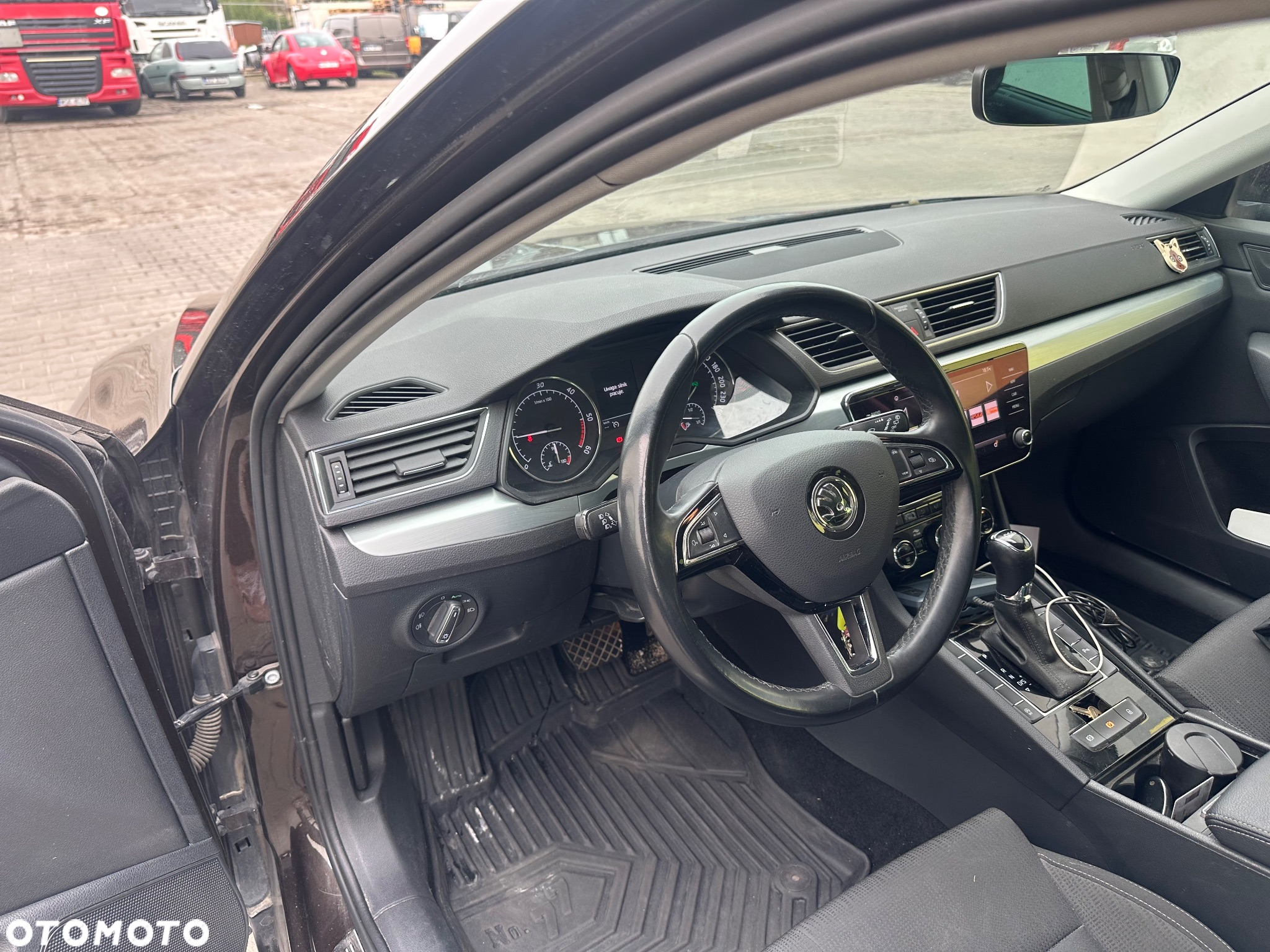 Skoda Superb - 9