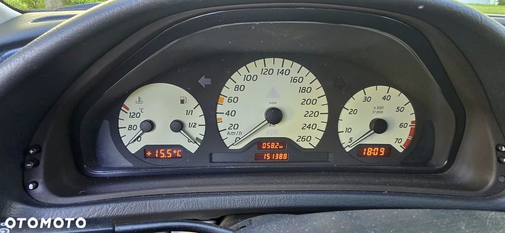 Mercedes-Benz CLK - 7