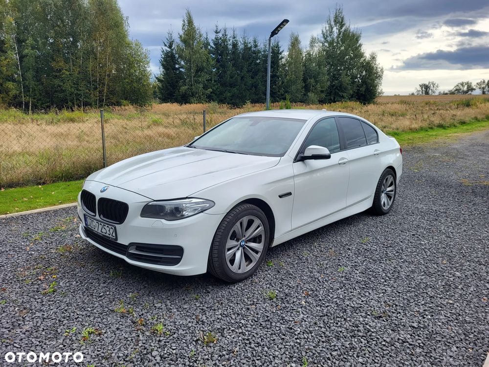 BMW Seria 5 520d - 1