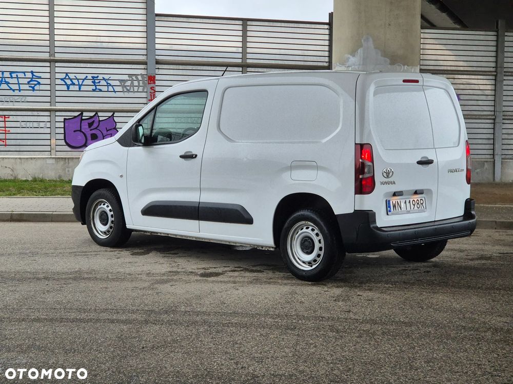 Toyota Proace City - 4