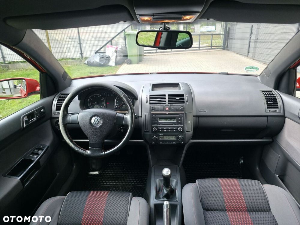 Volkswagen Polo - 11