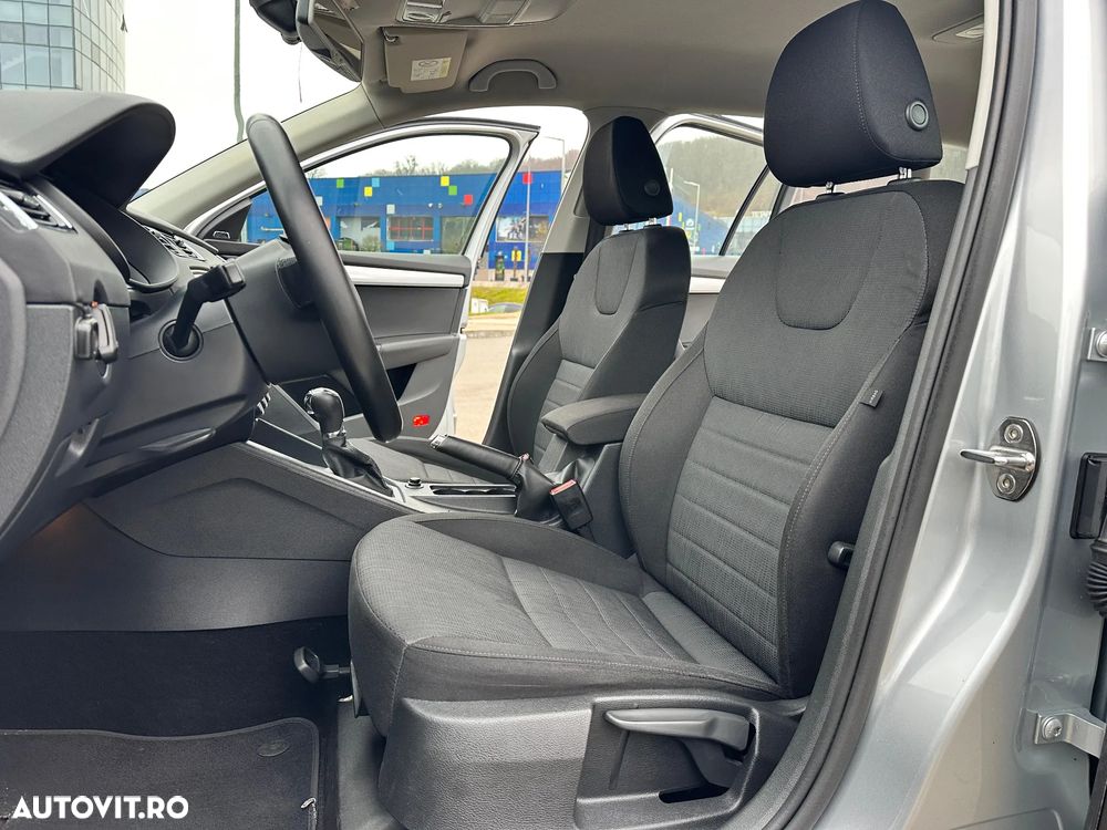 Skoda Octavia 1.6 TDI (Green tec) DSG Style - 27