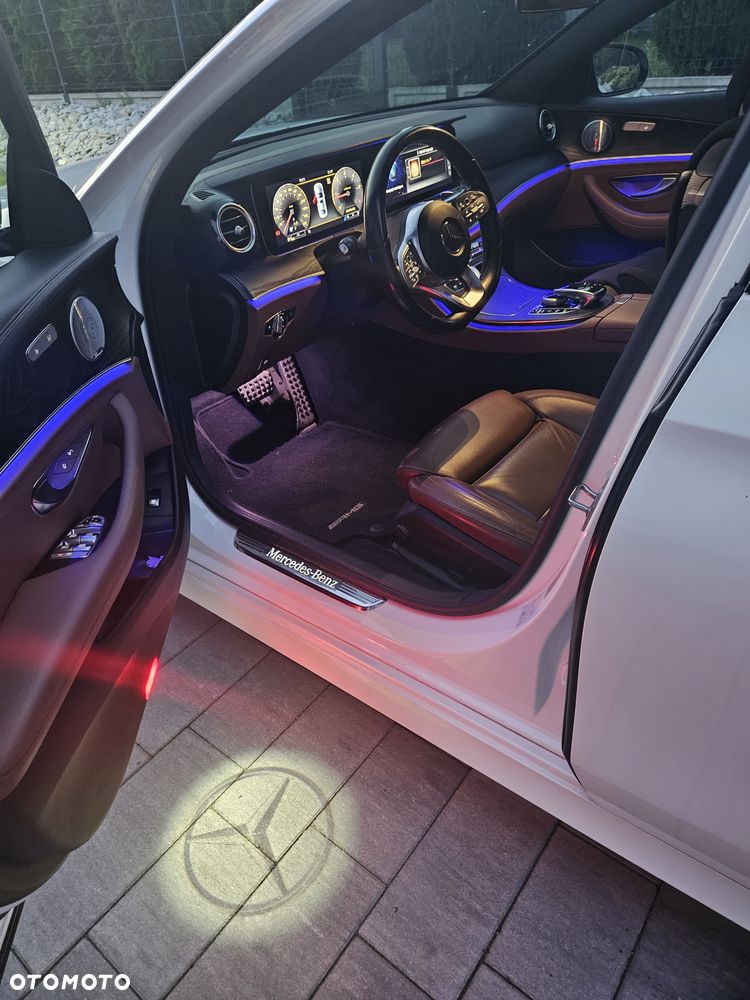 Mercedes-Benz Klasa E 220 d AMG - 14