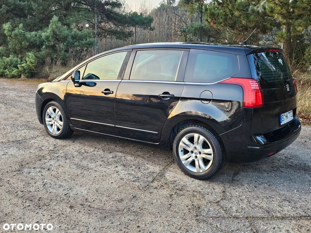 Peugeot 5008 - 4