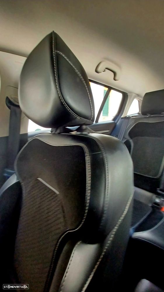 Renault Mégane Sport Tourer - 11