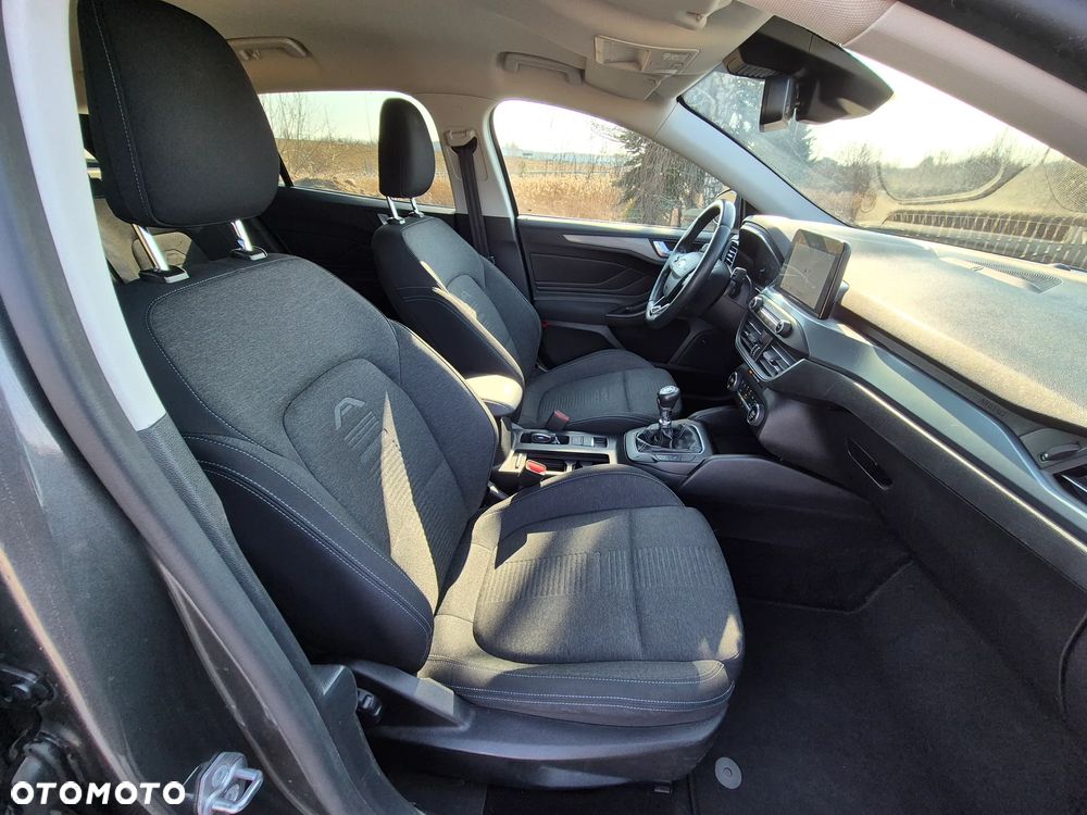 Ford Focus SW 1.0 EcoBoost Hybrid ACTIVE - 30