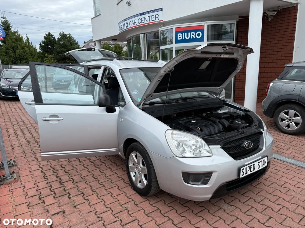 Kia Carens 2.0 CVVT EX - 30