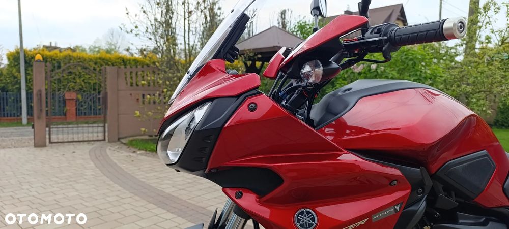 Yamaha MT - 40