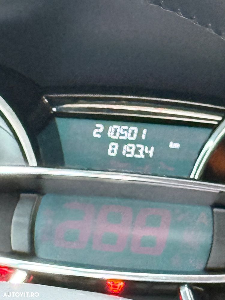 Renault Clio TCe 90 Limited - 12