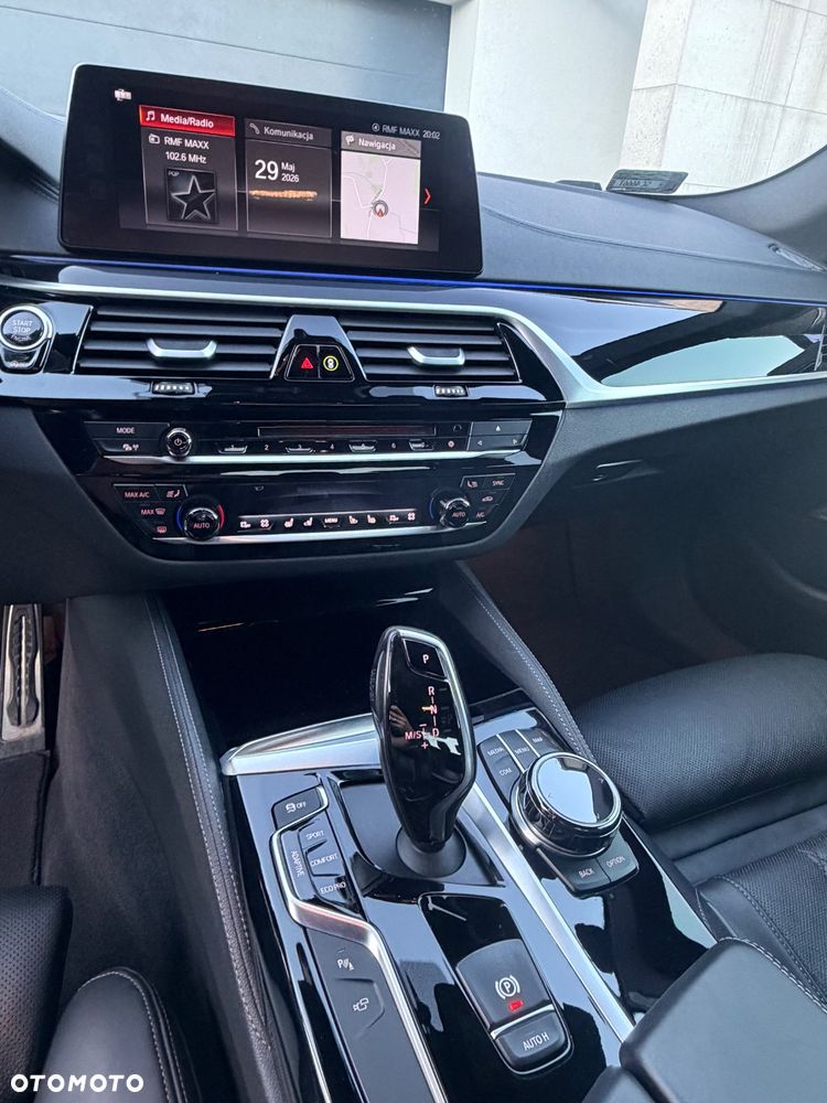 BMW Seria 5 540i xDrive M Sport sport - 9