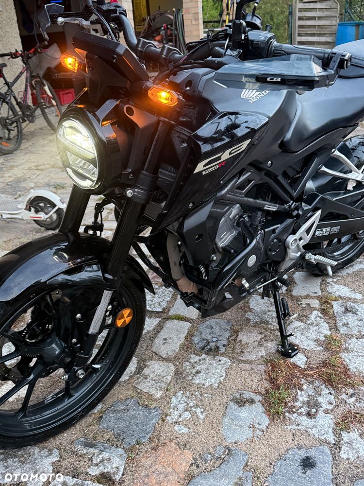Honda CB - 4
