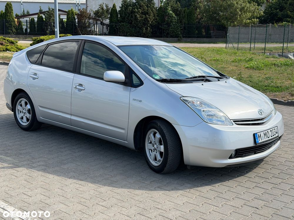 Toyota Prius 1.5 VVT-i Prestige - 3