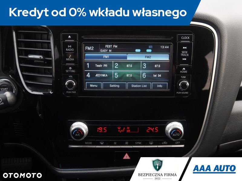 Mitsubishi Outlander - 13