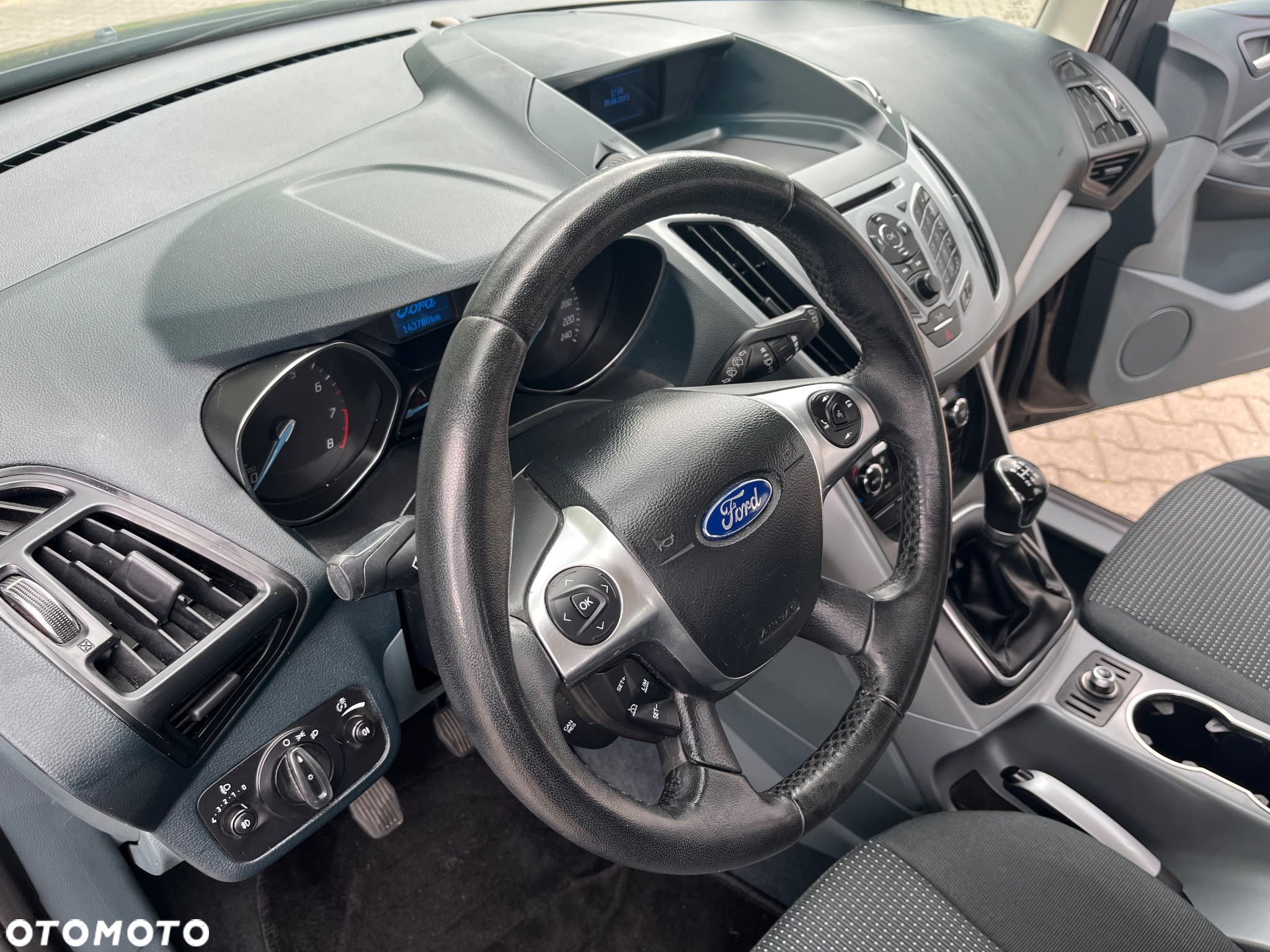 Ford C-MAX 1.6 Edition - 10