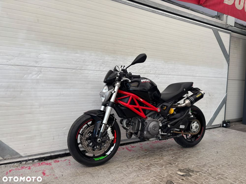 Ducati Monster - 2