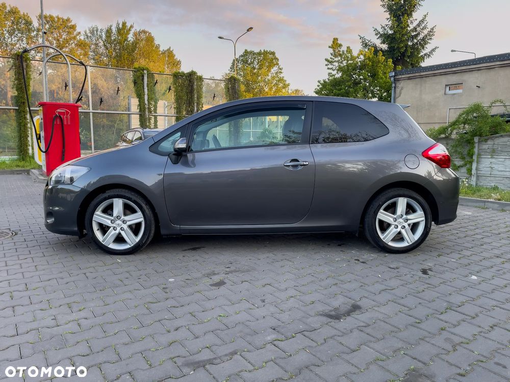 Toyota Auris 1.6 Dynamic - 4