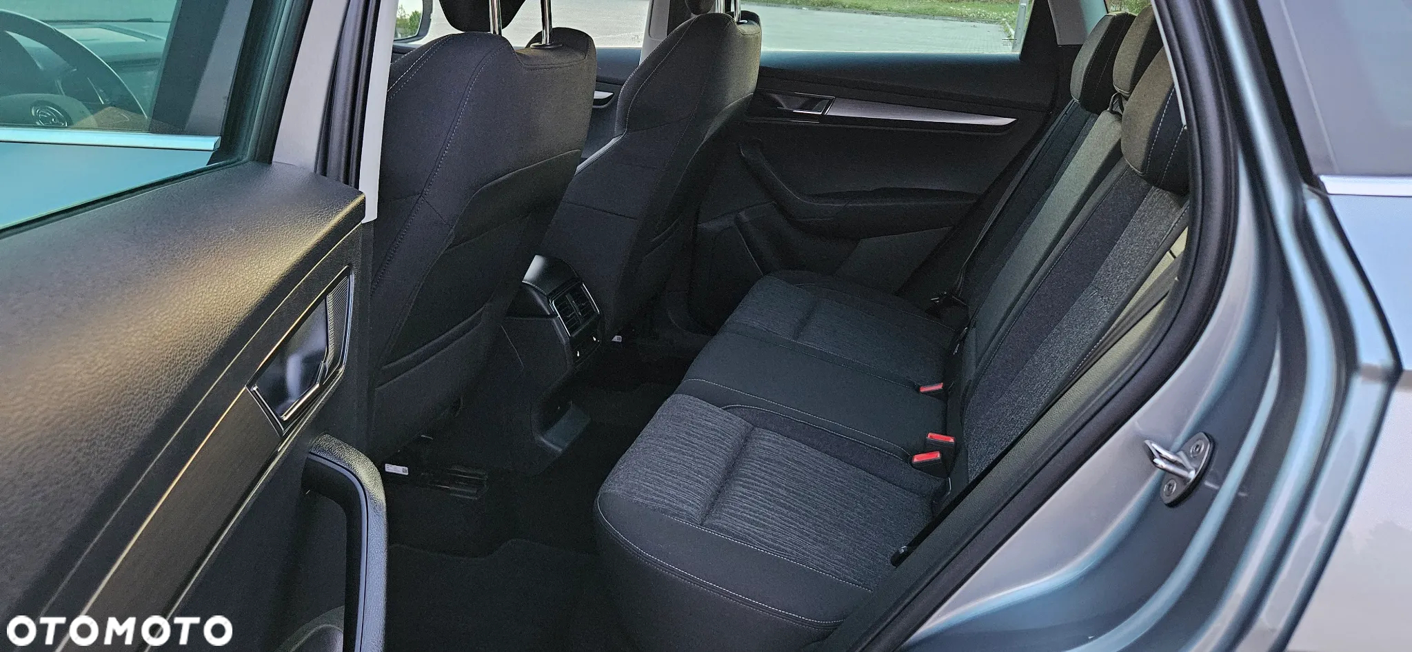 Skoda Karoq 1.0 TSI Edition 130 - 7