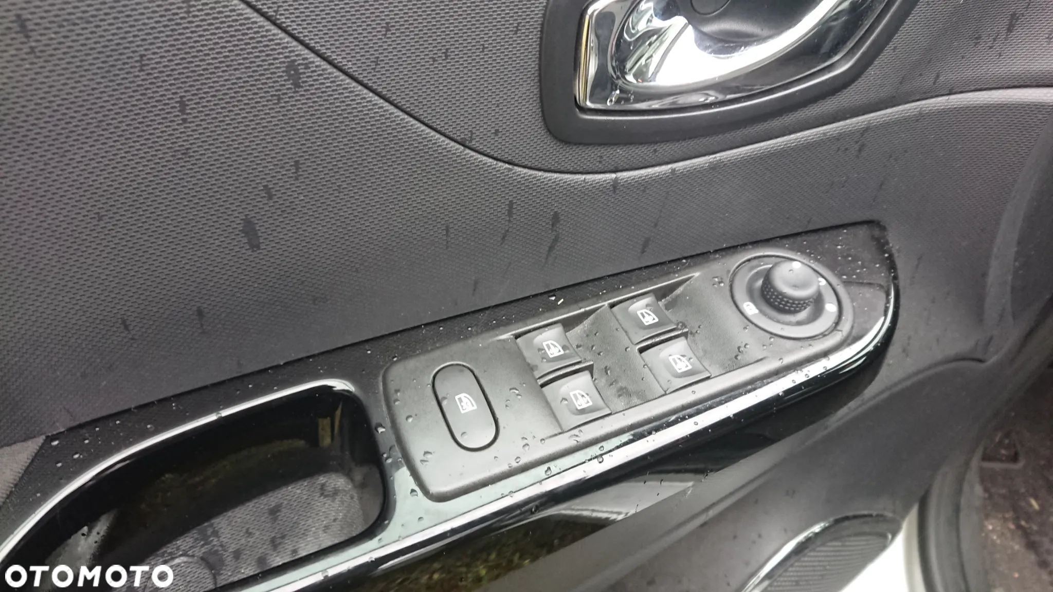 Renault Captur - 13
