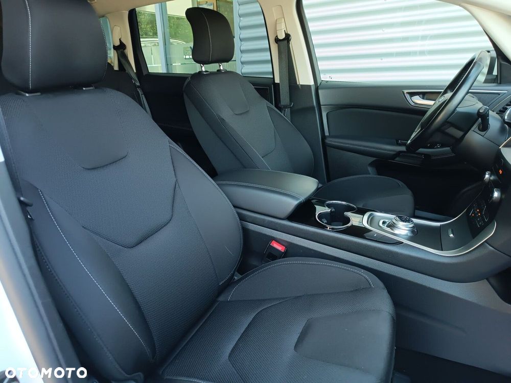Ford S-Max 2.5 Hybrid Titanium CVT - 31