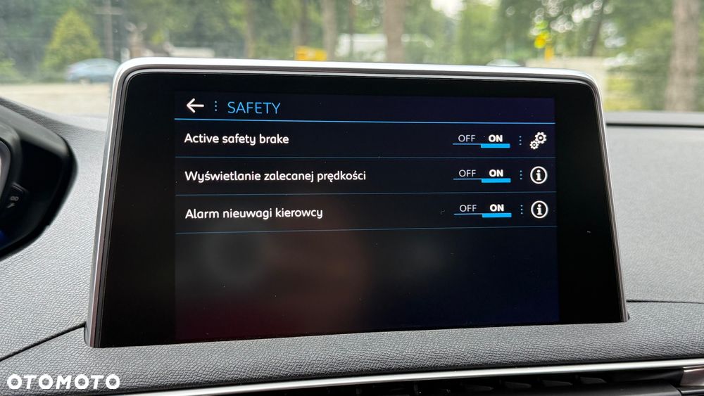 Peugeot 3008 BlueHDi 120 EAT6 Stop & Start Allure - 24