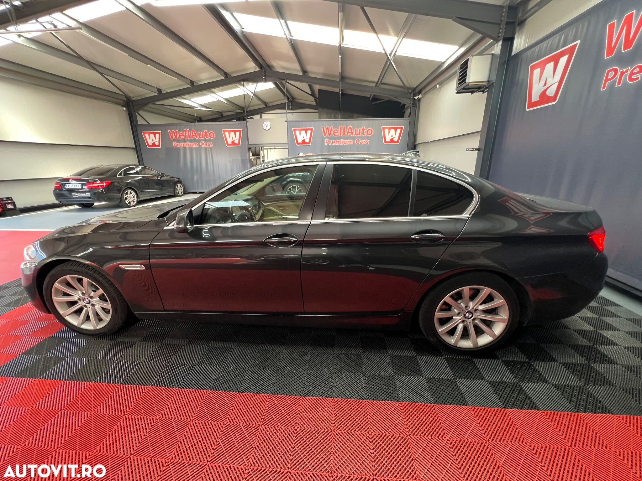 BMW Seria 5 520d - 8