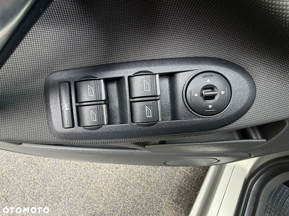 Ford C-MAX - 14