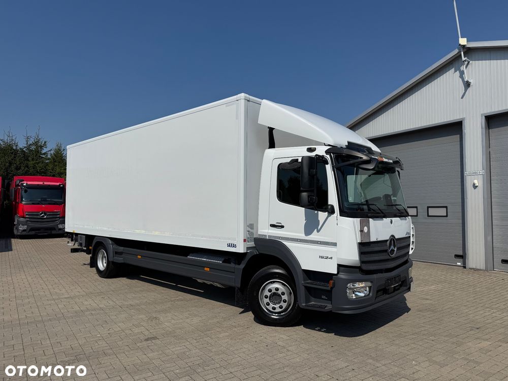 Mercedes-Benz ATEGO - 14