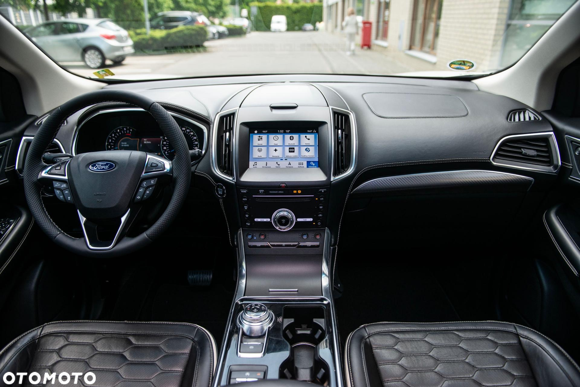Ford Edge - 21