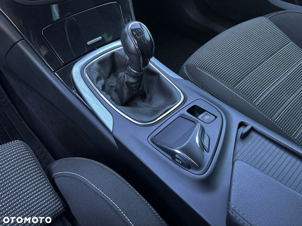 Opel Insignia 2.0 CDTI 4x4 ecoFLEX Start/Stop Innovation - 19