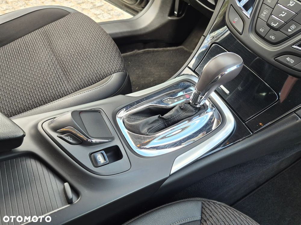 Opel Insignia 2.0 CDTI Executive - 30