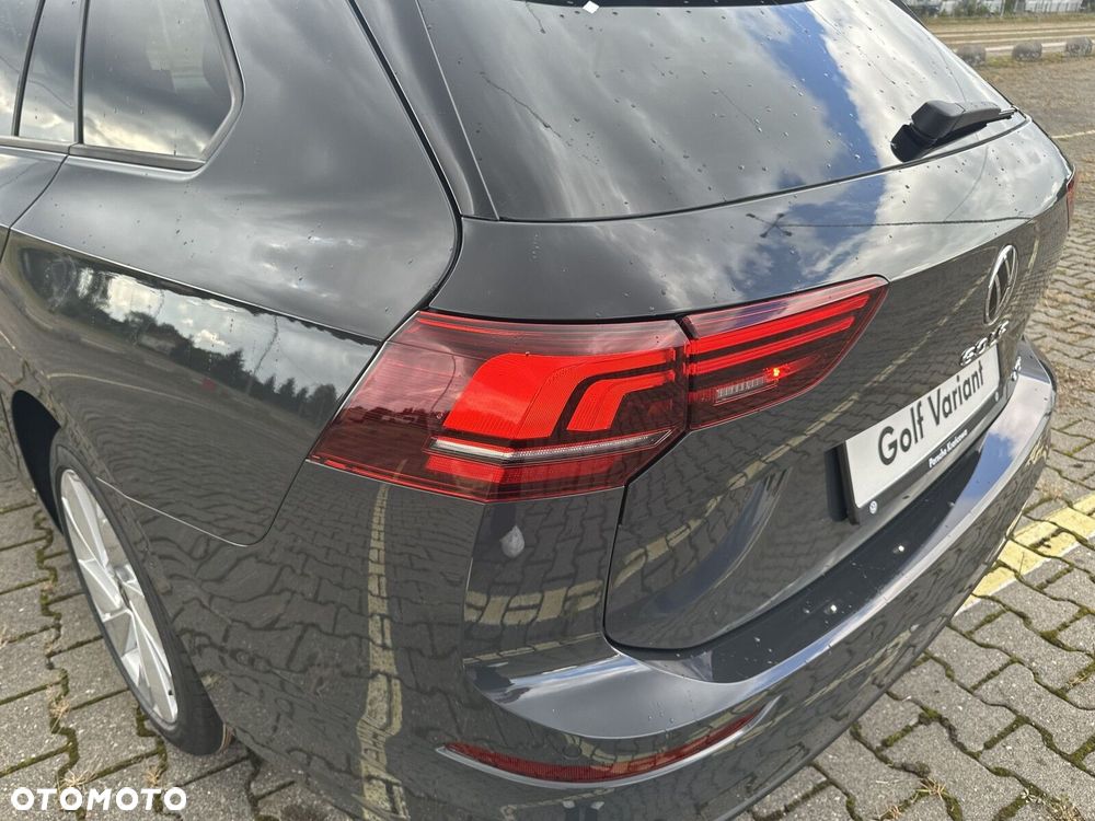 Volkswagen Golf Variant 1.5 eTSI mHEV Business DSG - 30