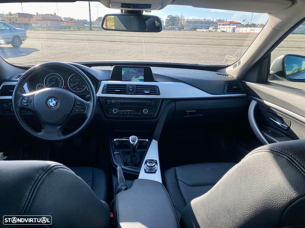 BMW 318 Gran Turismo d Sport Line - 7