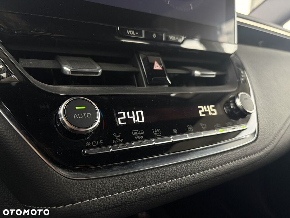 Toyota Corolla 1.8 Hybrid Comfort - 25