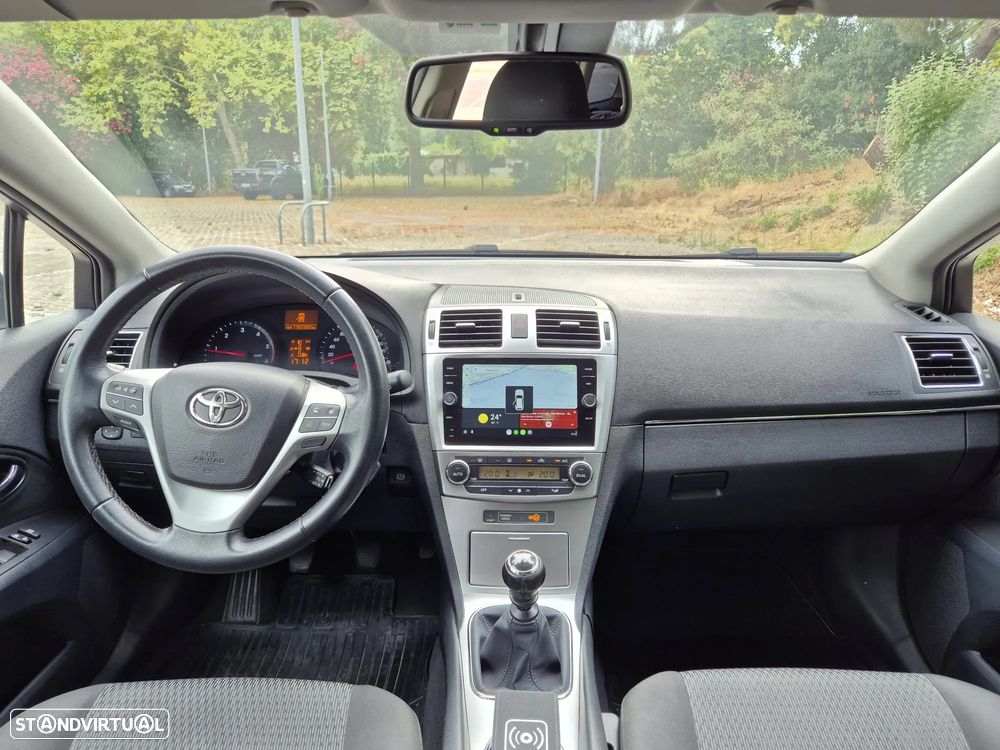 Toyota Avensis SW 2.0 D-4D Luxury - 7