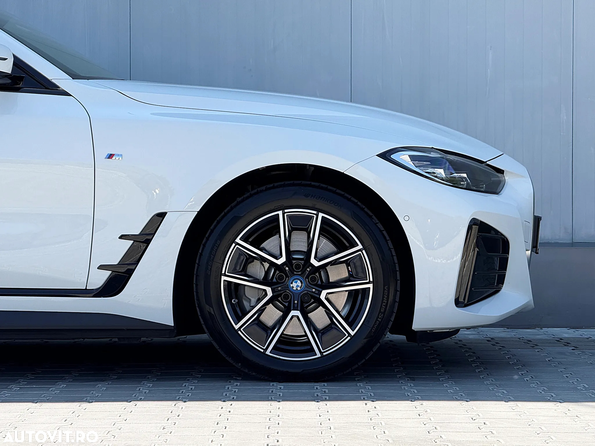 BMW i4 eDrive35 Gran Coupe M Sport - 11