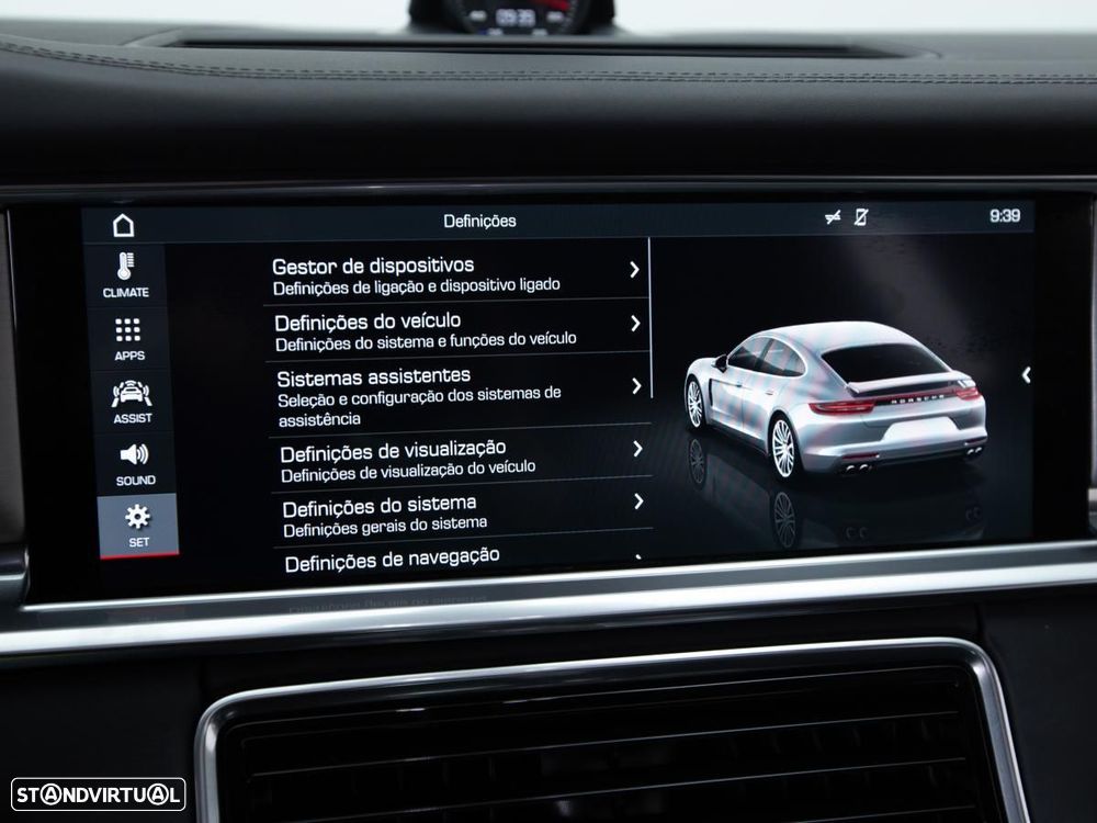 Porsche Panamera 4 S - 38