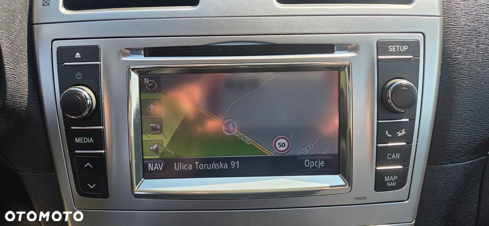 Toyota Avensis 1.8 Premium EU5 - 15