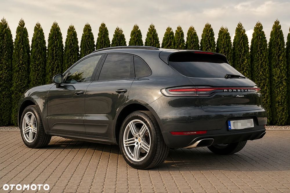 Porsche Macan - 25