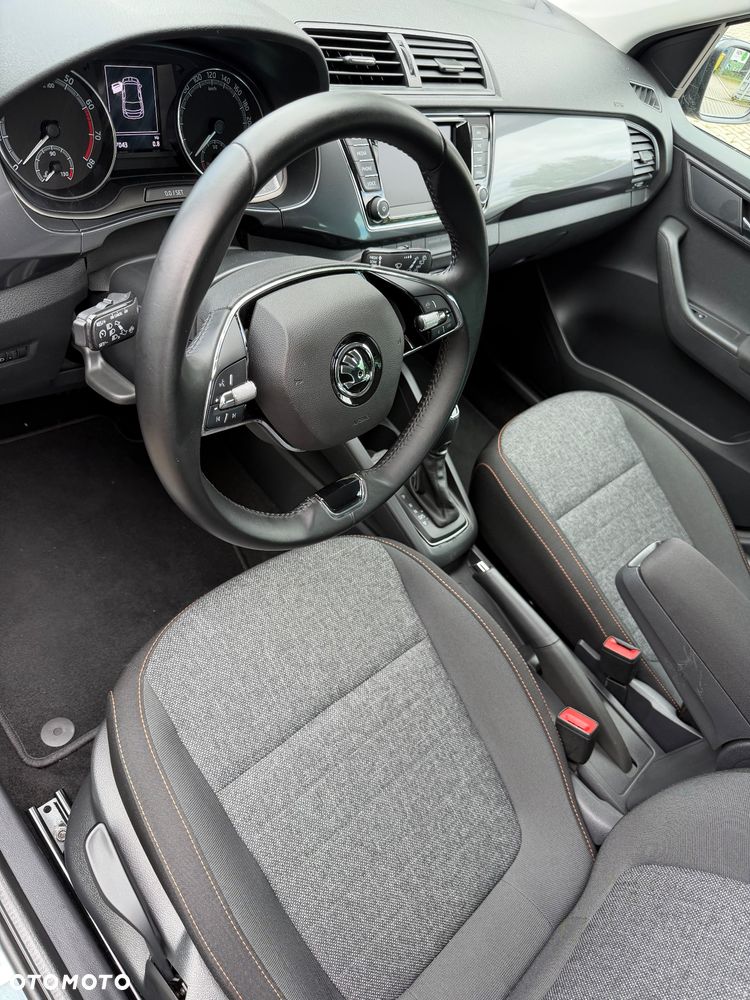 Skoda Fabia 1.0 TSI DSG Clever - 23
