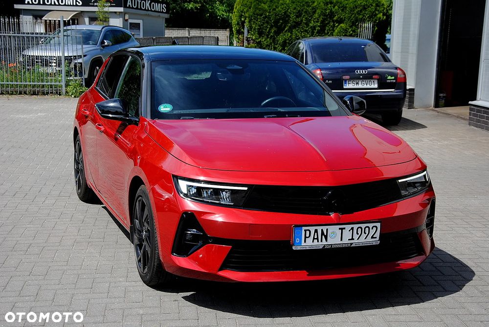 Opel Astra 1.2 Turbo GS Line - 3
