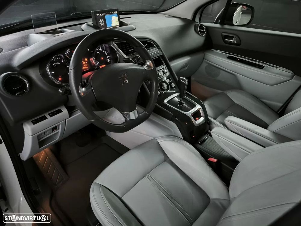 Peugeot 5008 1.6 E-HDi 5L Allure 2-Tronic - 6