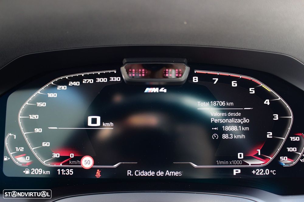 BMW M4 Competition xDrive Pack 50 anos M - 39