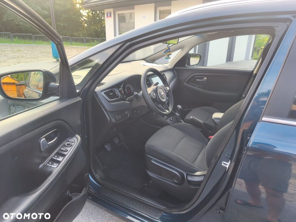 Kia Carens 1.6 GDI Business Line EU6 - 10