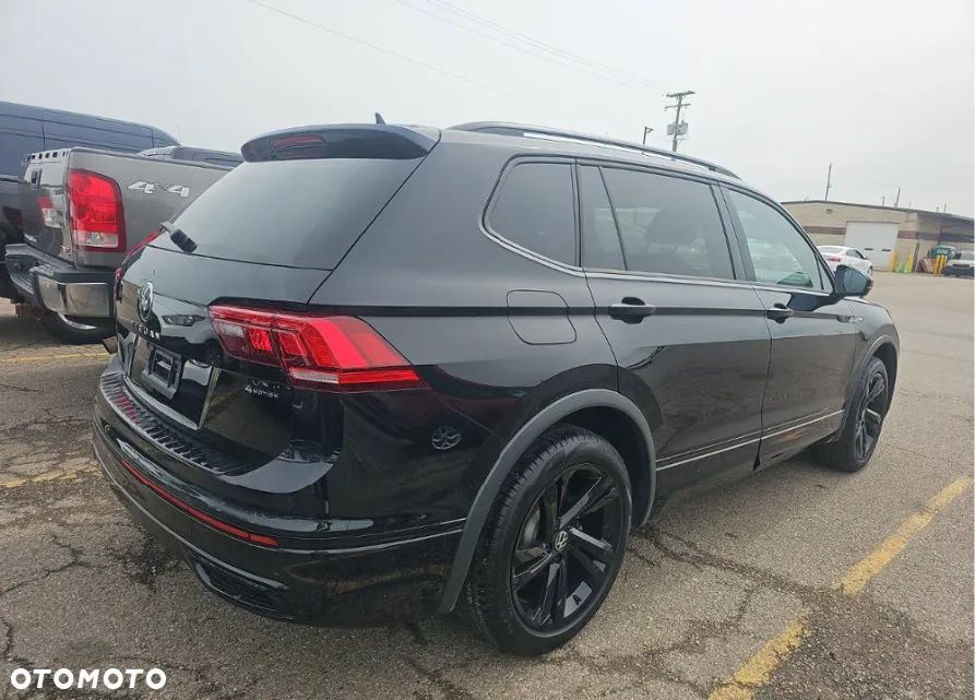 Volkswagen Tiguan - 4