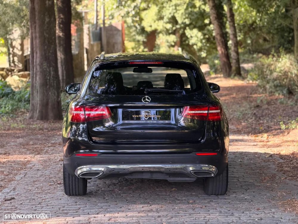 Mercedes-Benz GLC 220 d 4Matic 9G-TRONIC AMG Line - 56